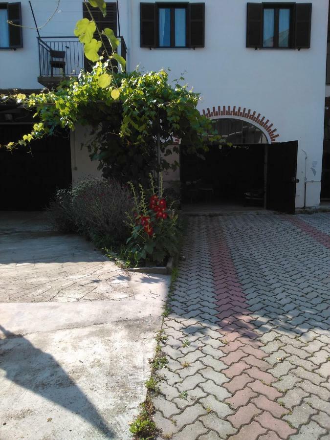 Casa Aromi Ed Arte Guest House Asti Eksteriør bilde